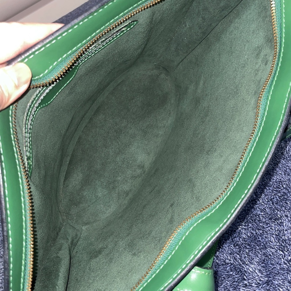 Louis Vuitton Epi Green St Jacques Handbag - Picture 12 of 16